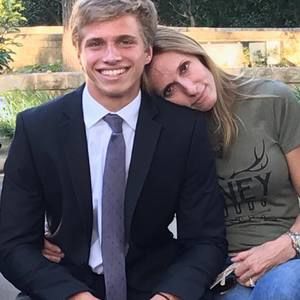 Meet your Posher, Diane